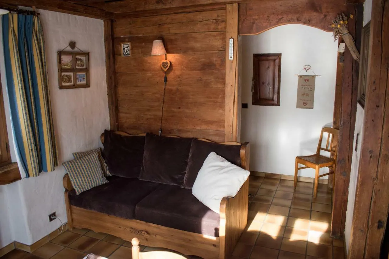 Chalet Devant Le Bois Demi-Quartier Frankrig