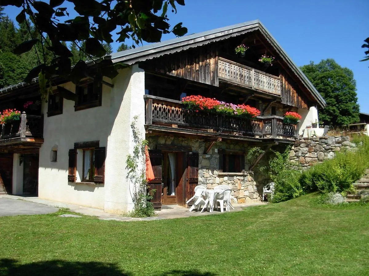 Chalet Devant Le Bois Demi-Quartier 0*,  Frankrig
